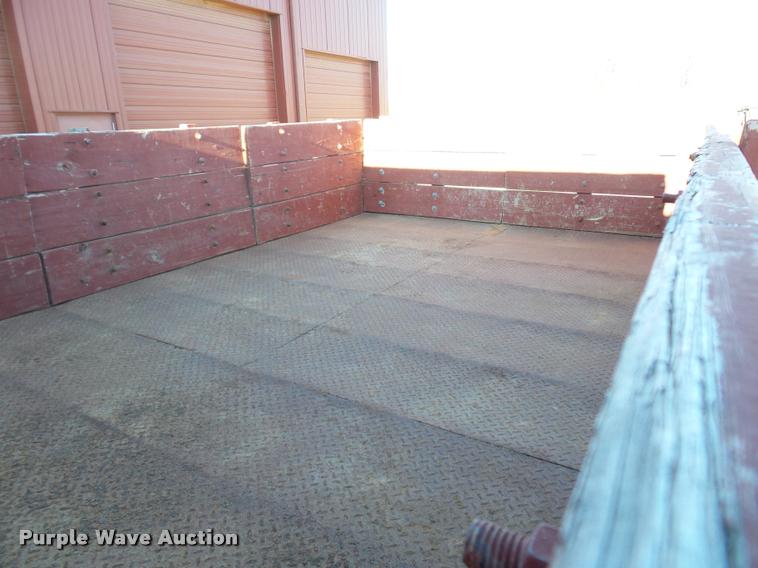 image for item L4586 1994 International 8100 flat dump bed truck