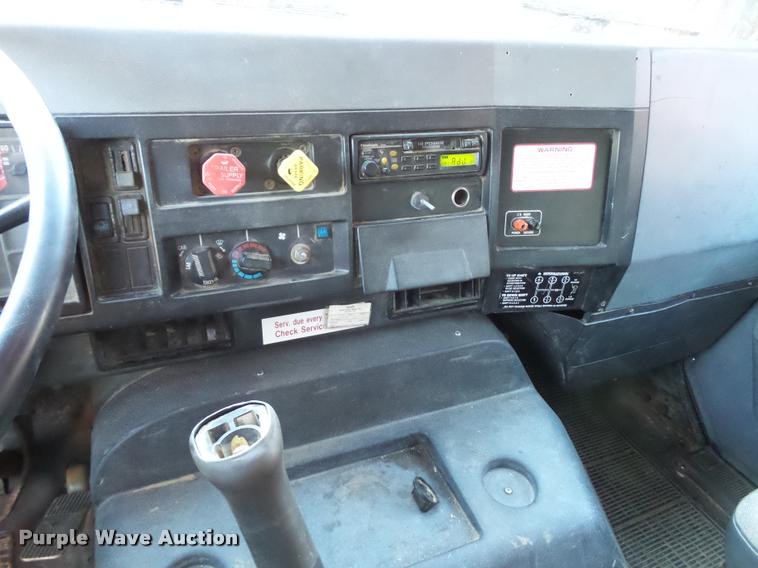 image for item L4586 1994 International 8100 flat dump bed truck