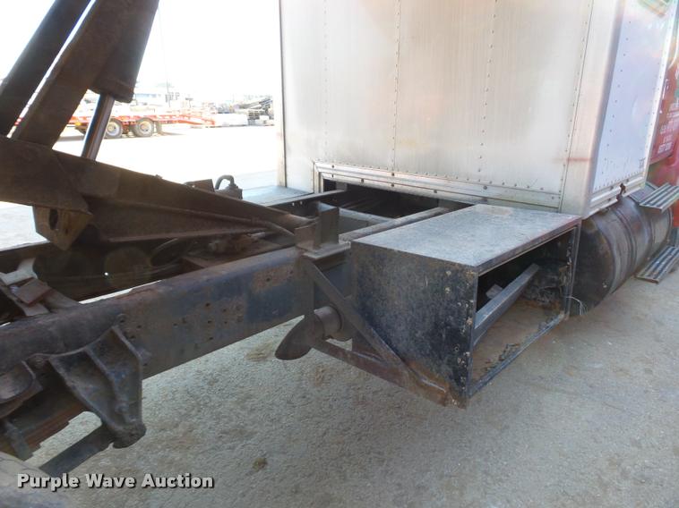 image for item L4586 1994 International 8100 flat dump bed truck