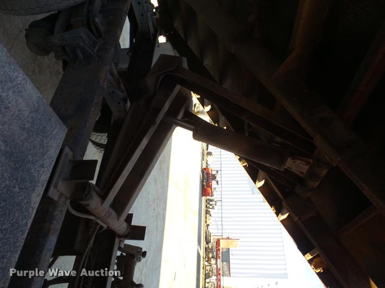 image for item L4586 1994 International 8100 flat dump bed truck