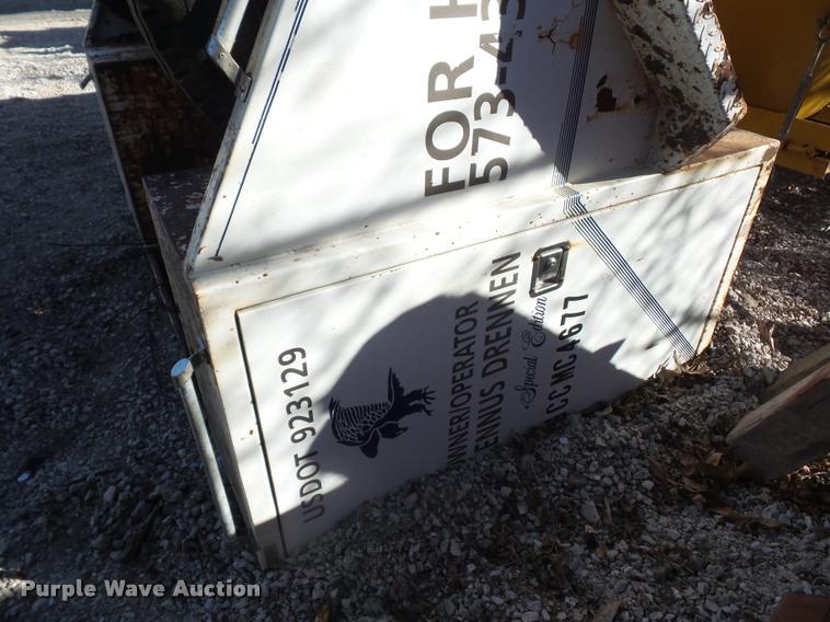 Kingsley and Fisher Products mobile home toter truck bed in Saint Ann