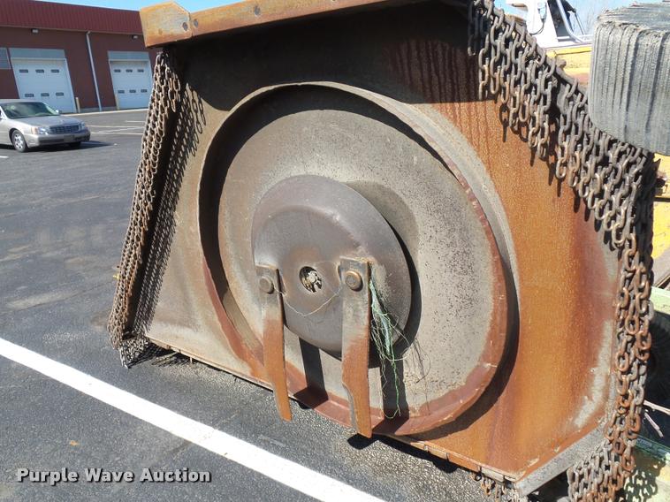 image for item L4644 Schulte batwing rotary mower