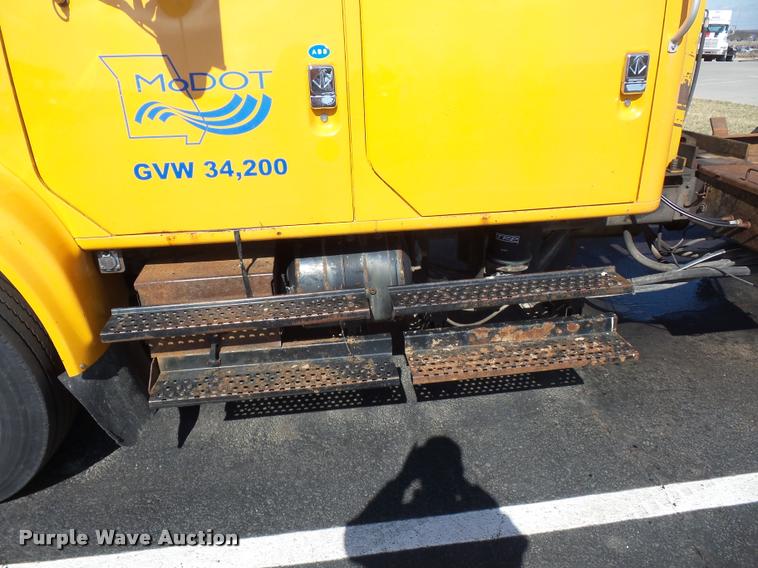 image for item L4645 2001 International 4900 Crew Cab truck cab and chassis