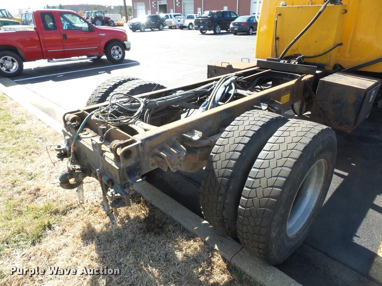 image for item L4645 2001 International 4900 Crew Cab truck cab and chassis