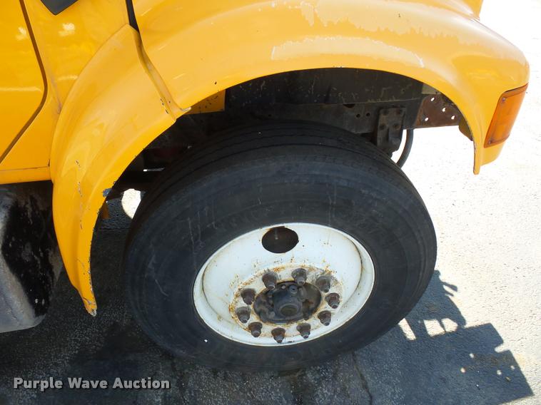 image for item L4645 2001 International 4900 Crew Cab truck cab and chassis