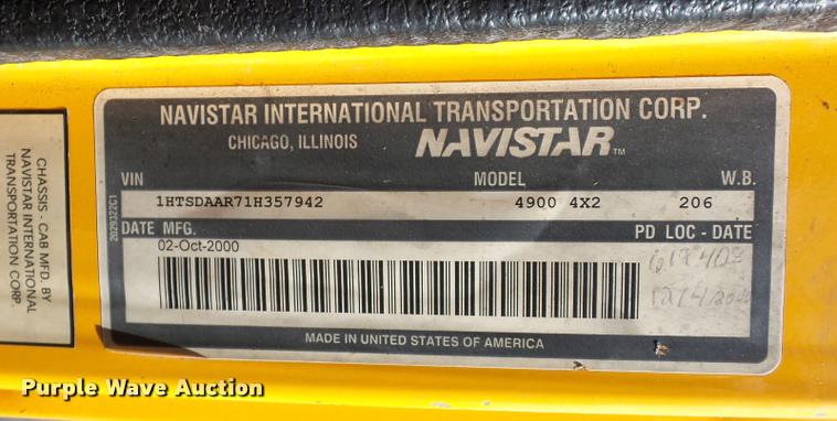 image for item L4645 2001 International 4900 Crew Cab truck cab and chassis