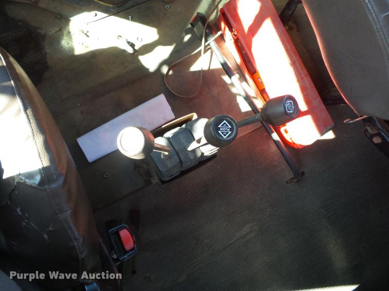 image for item L4645 2001 International 4900 Crew Cab truck cab and chassis