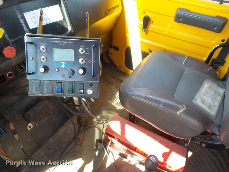 image for item L4645 2001 International 4900 Crew Cab truck cab and chassis