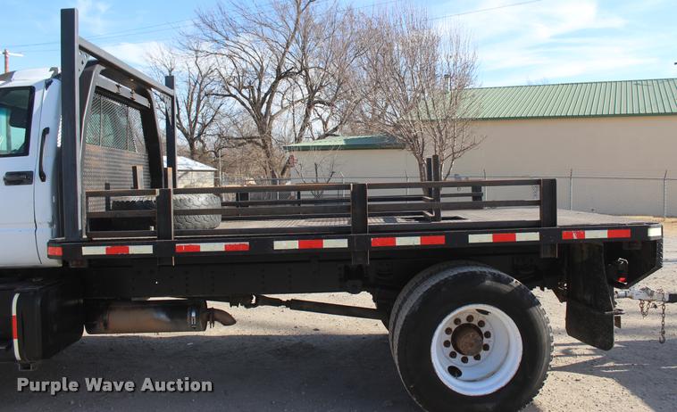 image for item L4948 1998 Chevrolet Kodiak C6500 flatbed truck