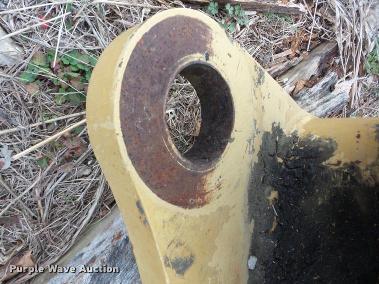 image for item AG9255 Caterpillar 325 excavator boom