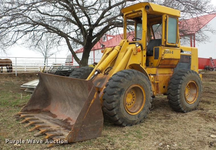 image for item AG9257 1975 John Deere 544B wheel loader