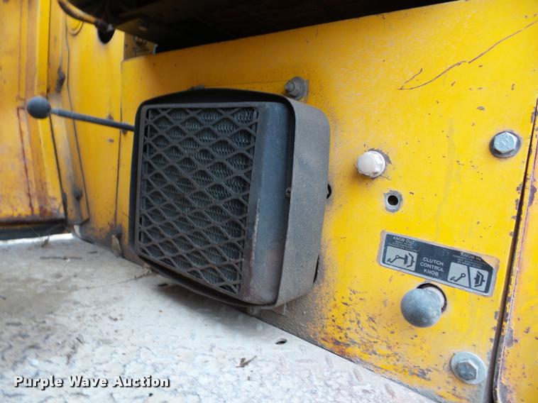 image for item AG9257 1975 John Deere 544B wheel loader