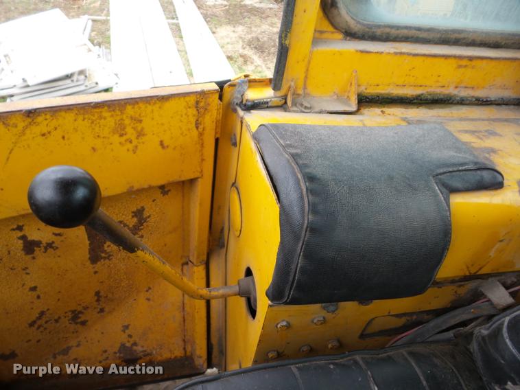 image for item AG9257 1975 John Deere 544B wheel loader