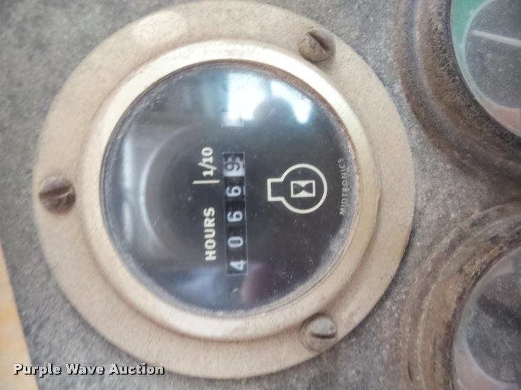 image for item AG9257 1975 John Deere 544B wheel loader