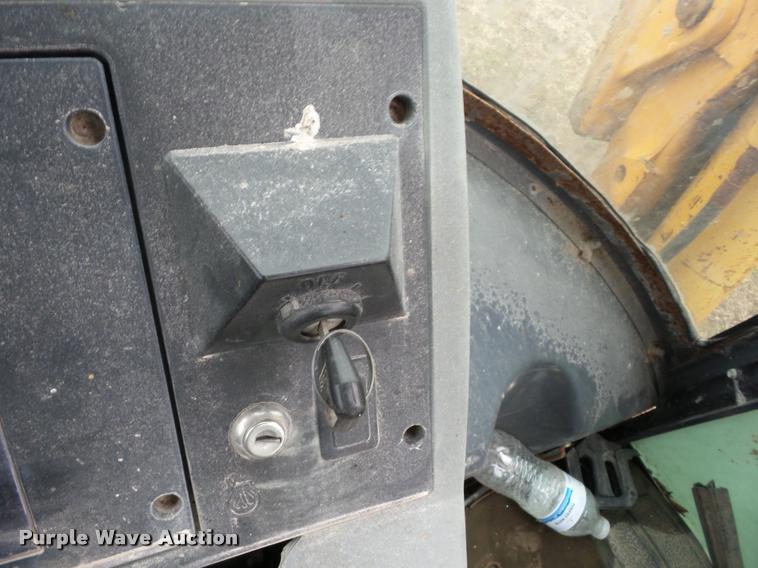 image for item AG9258 1995 Case 580 Super L backhoe