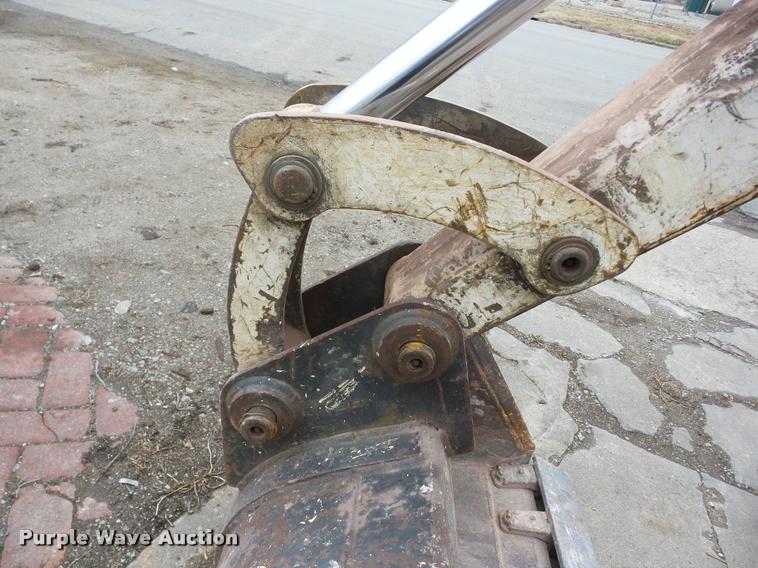 image for item AG9261 1997 Bobcat X331 compact excavator