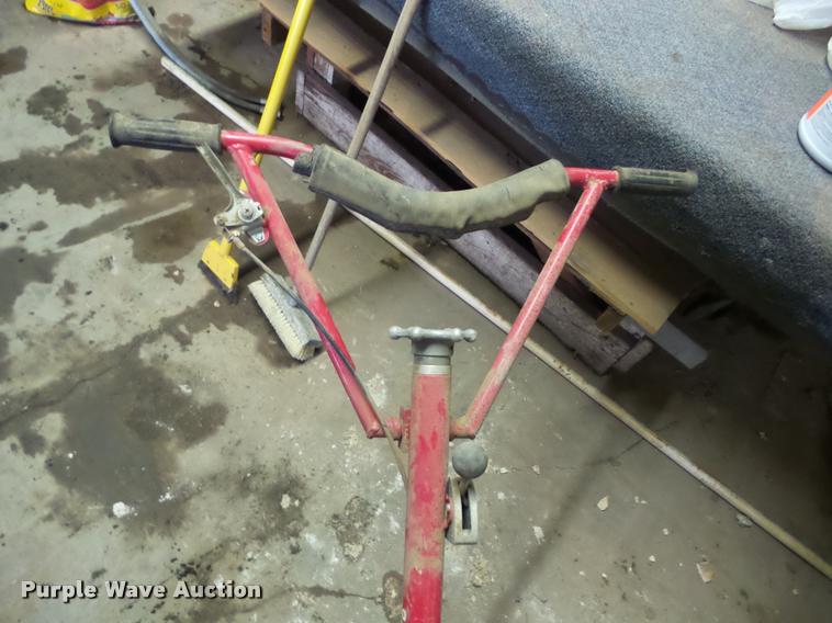 image for item AG9262 Razorback Walker power trowel