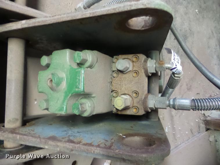 image for item AG9263 Bobcat 2500 skid steer hydraulic breaker