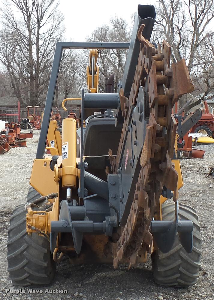 image for item AX9401 Case 660 trencher