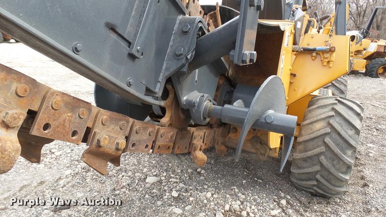 image for item AX9401 Case 660 trencher