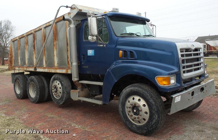 image for item B5409 2001 Sterling LT8500 triple axle dump truck