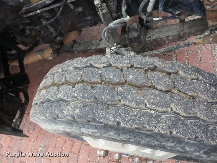 image for item B5409 2001 Sterling LT8500 triple axle dump truck