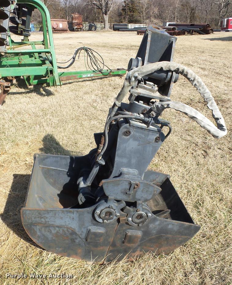 image for item BI9137 Pemberton clamshell bucket