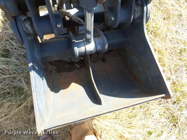 image for item BI9137 Pemberton clamshell bucket