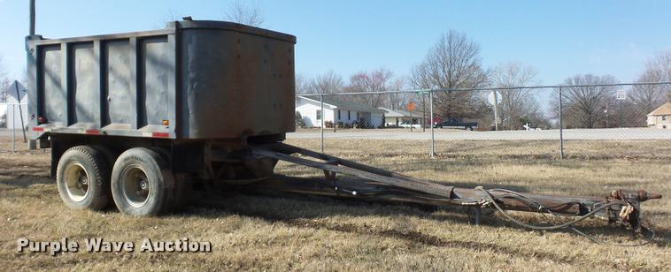 image for item BI9140 1983 Hilbilt end dump trailer