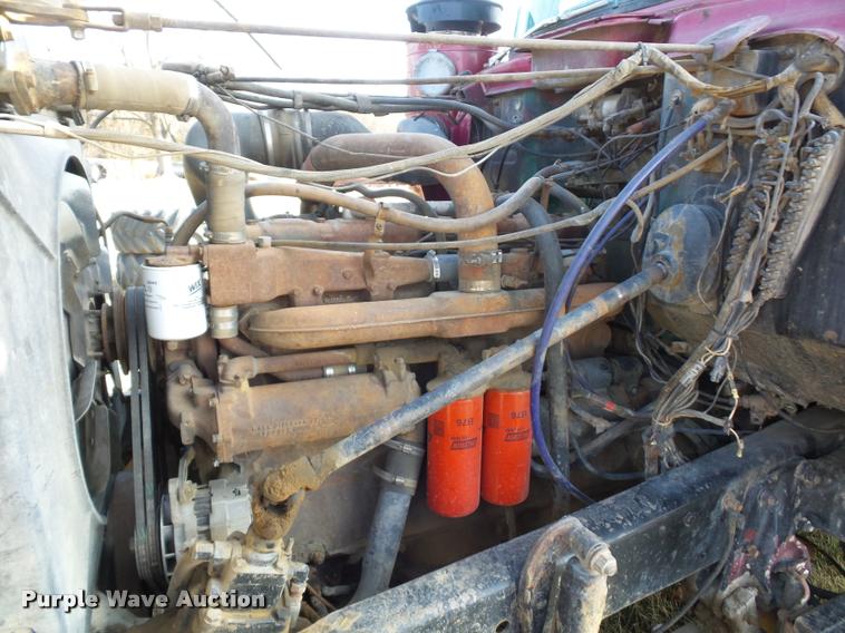 image for item BI9142 1980 Mack water truck