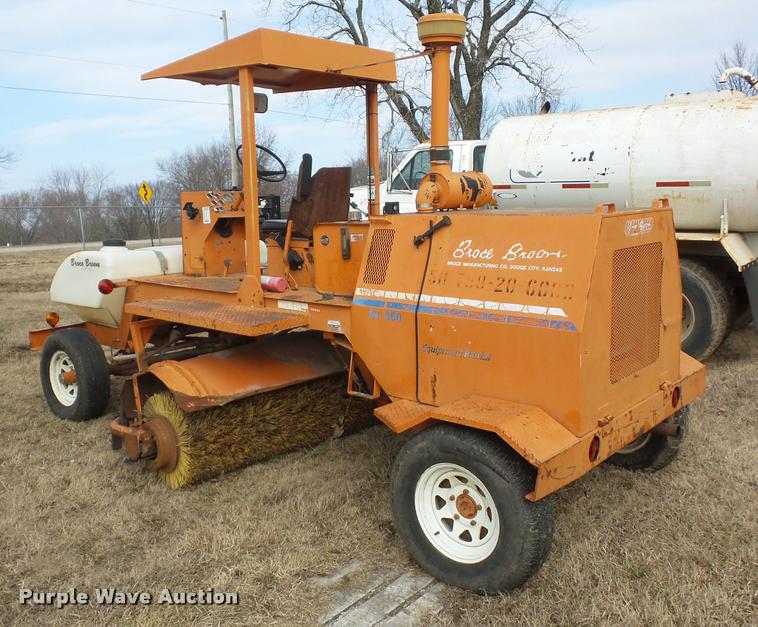 image for item BI9149 Broce RJ300 broom