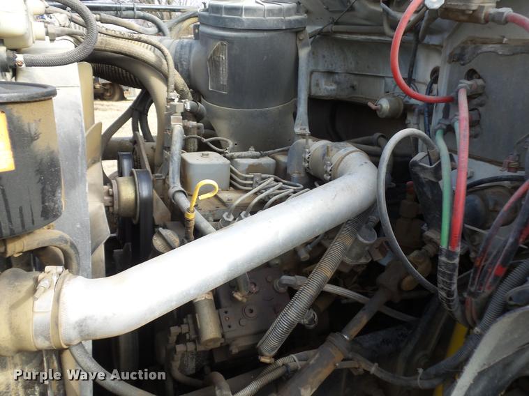 image for item BI9150 1992 Ford F700 water truck