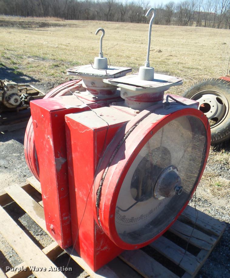 image for item BW9143 (2) Cardinal aggregate scales