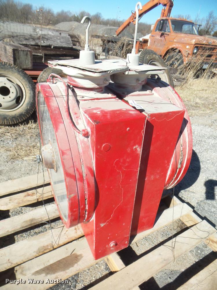 image for item BW9143 (2) Cardinal aggregate scales