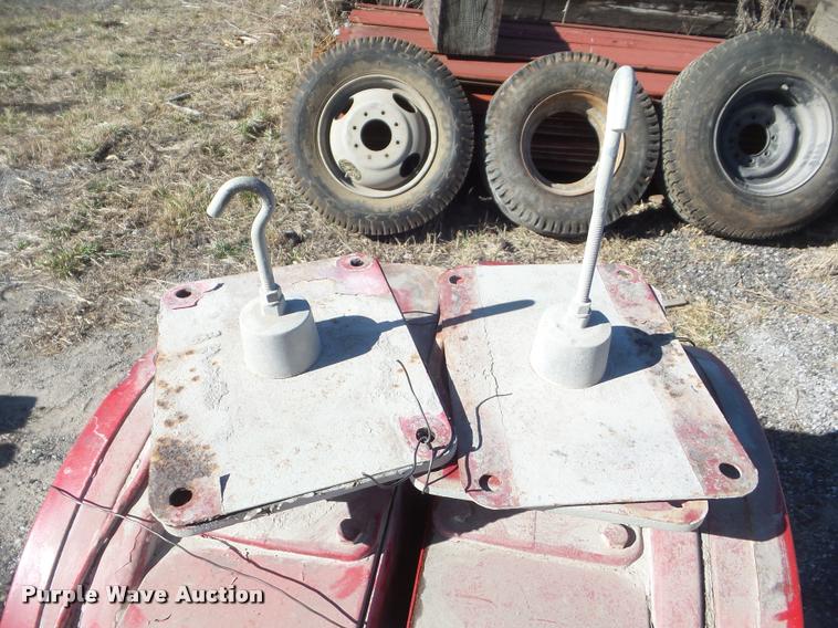 image for item BW9143 (2) Cardinal aggregate scales