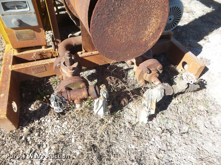 image for item BW9153 CEI 800 oil heater