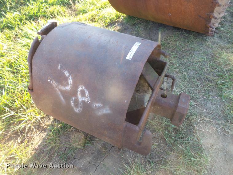 image for item BW9501 28" muck bucket