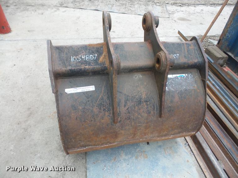 image for item BW9731 Excavator bucket
