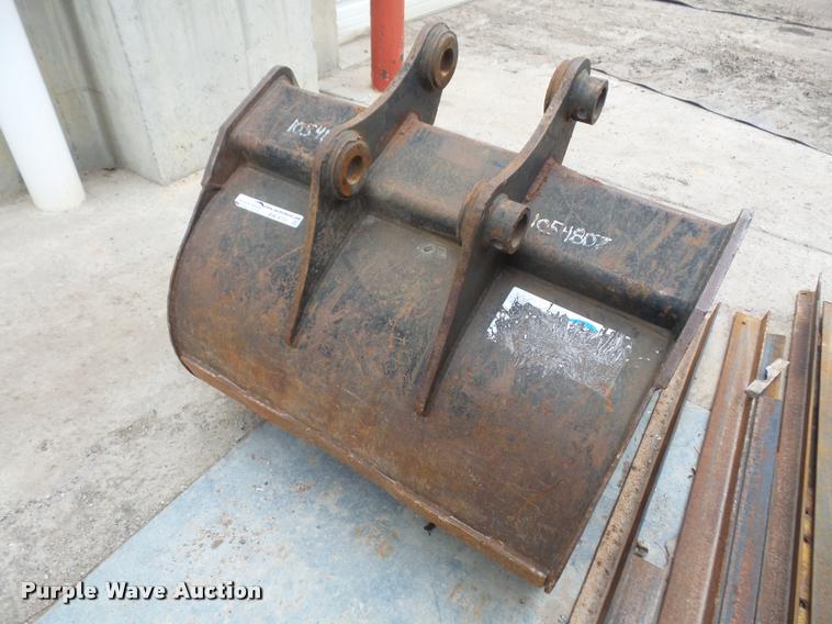 image for item BW9731 Excavator bucket