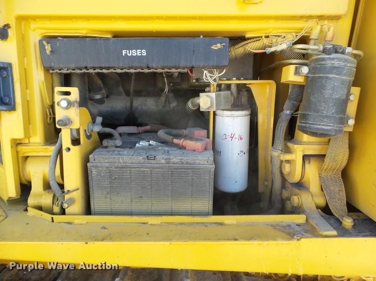 image for item CB9812 2004 John Deere 850C Series II dozer