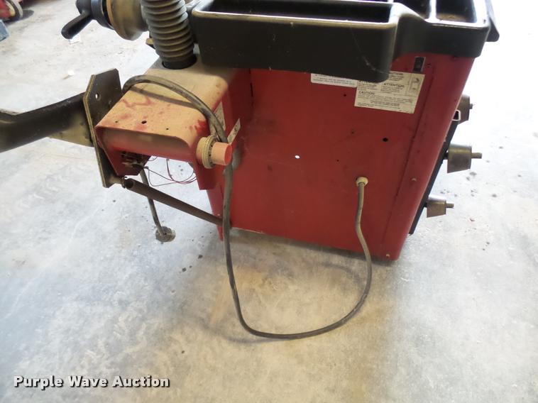 image for item CC9037 Coats 950 tire/wheel balancer