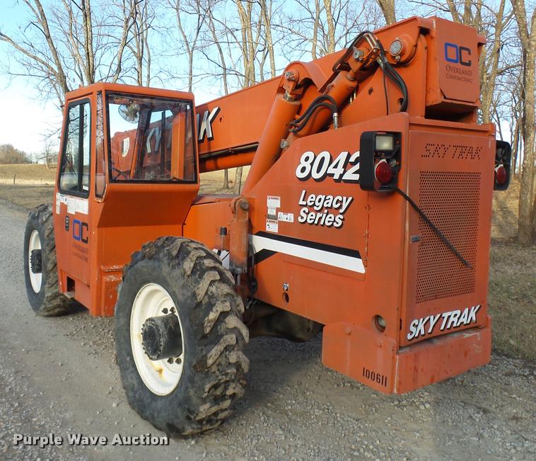 image for item CC9063 1997 Sky Trak 8042 telehandler