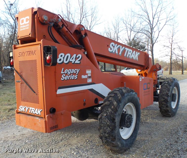image for item CC9063 1997 Sky Trak 8042 telehandler