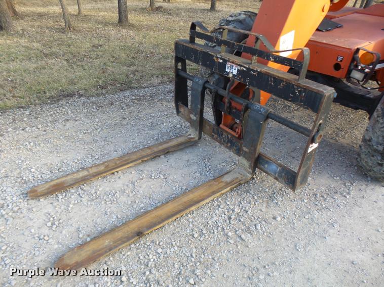 image for item CC9063 1997 Sky Trak 8042 telehandler