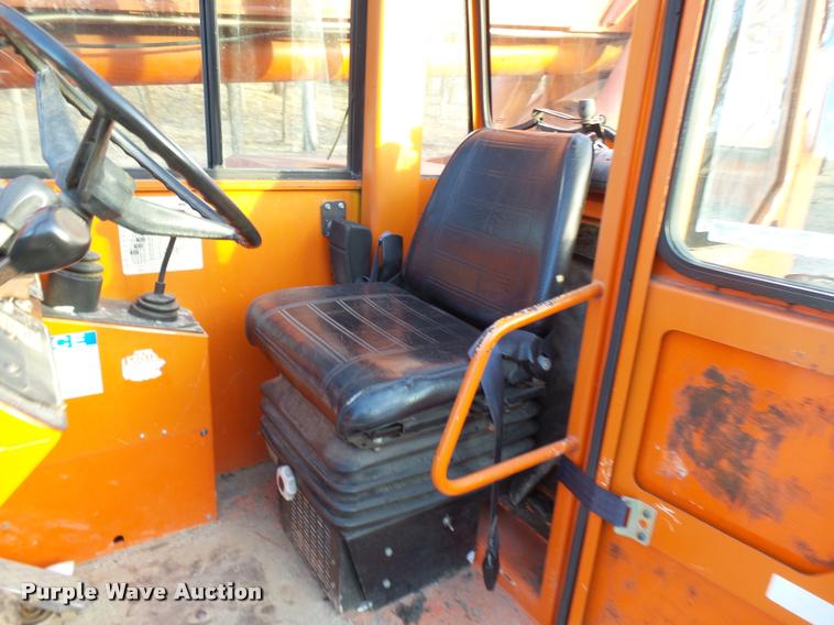 image for item CC9063 1997 Sky Trak 8042 telehandler