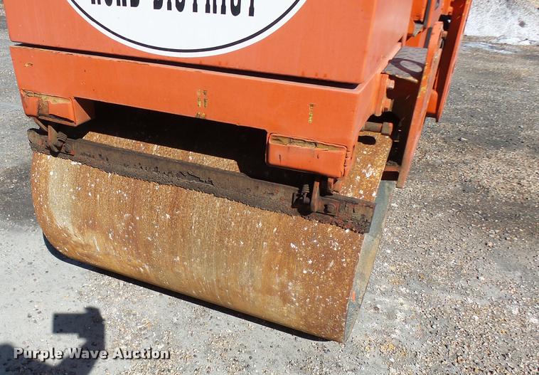 image for item CC9098 Vibromax W255K single drum roller