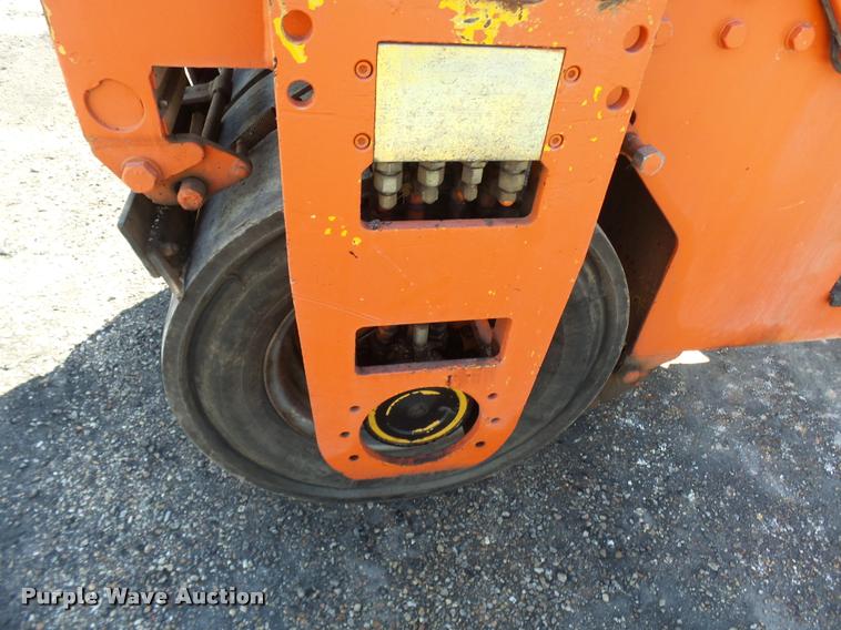 image for item CC9098 Vibromax W255K single drum roller