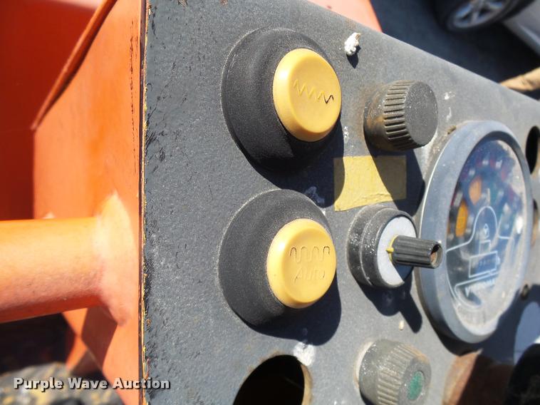 image for item CC9098 Vibromax W255K single drum roller