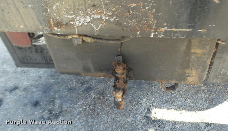 image for item CC9099 2001 Ford F550 Super Duty flat dump bed truck