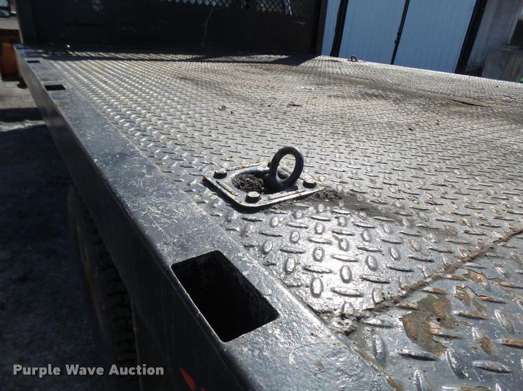 image for item CC9099 2001 Ford F550 Super Duty flat dump bed truck